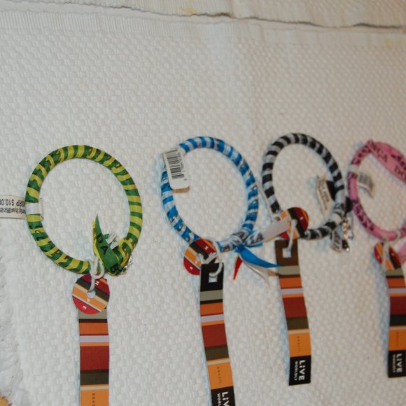 4 Live Worldly Multi Color Bangle Bracelets W/Small Charm Made in Brazil NWT - Picture 5 of 9